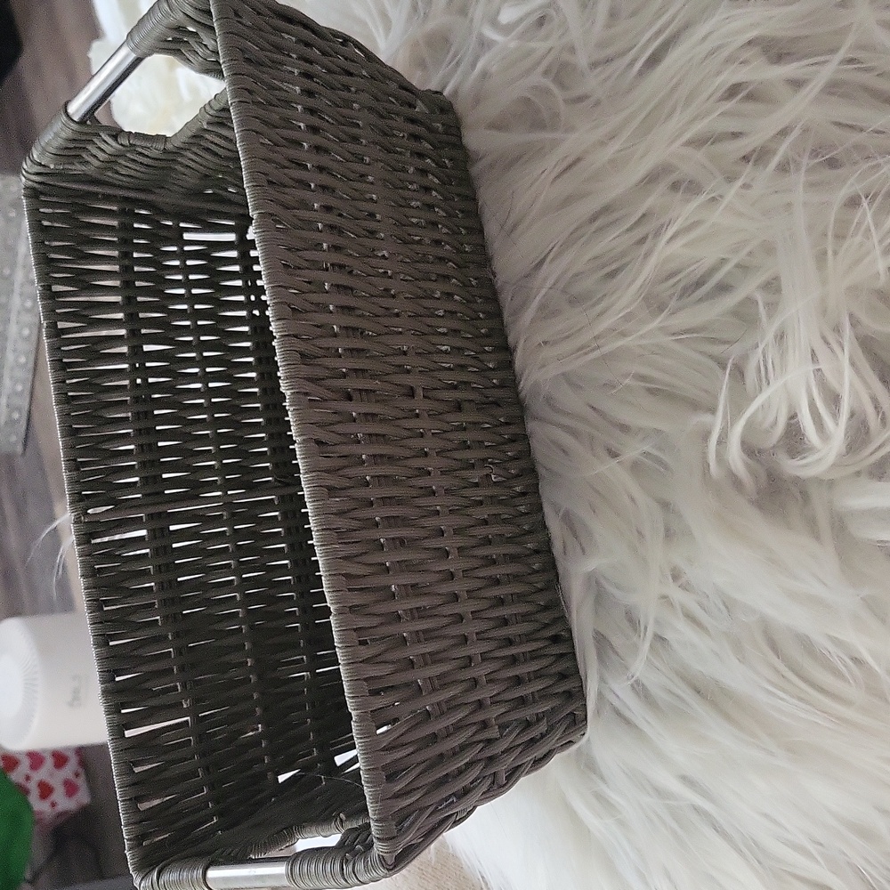 Woven Gray Basket🩶 - Picture 5 of 5